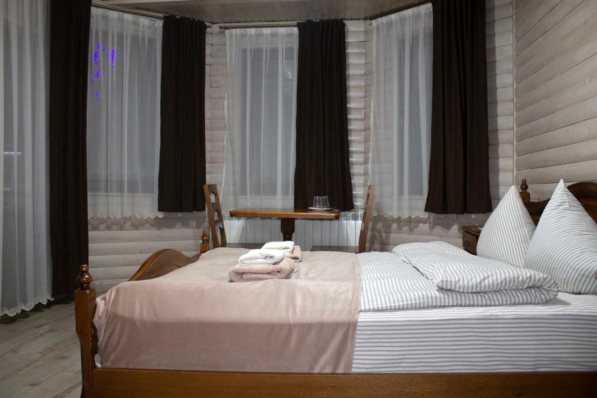 בוקובל Villa Morishka & Spa מראה חיצוני תמונה